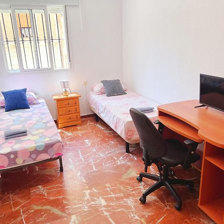 Habitacion Compartido Huelva Centro Zewnętrze zdjęcie